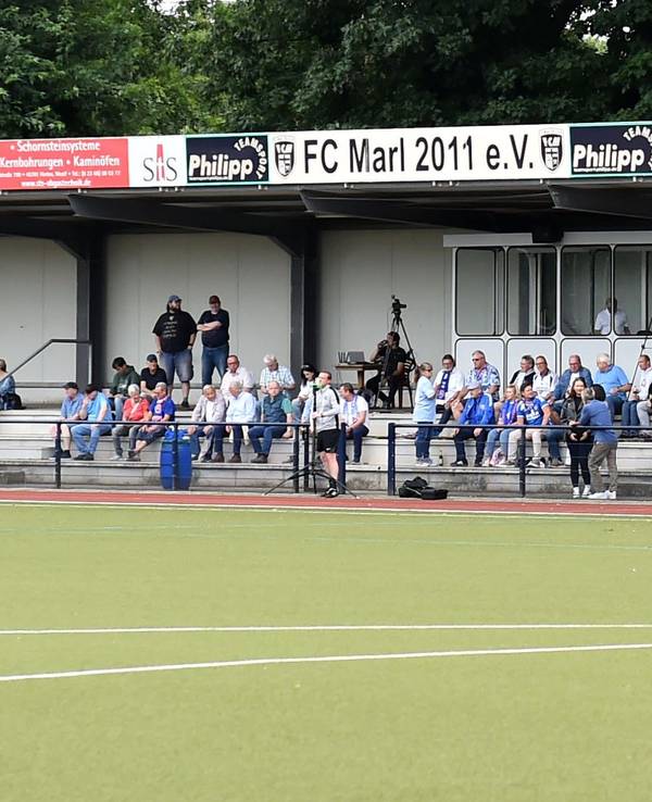 Blick auf die Tribüne beim FC Marl.