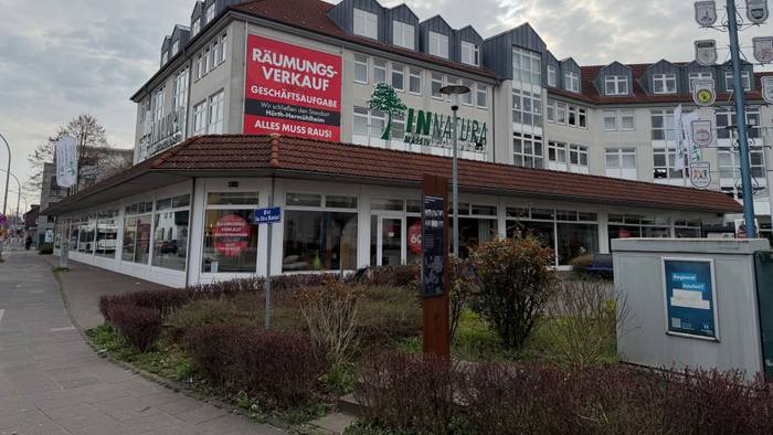 Blick auf das Innatura-Möbelhaus in Hürth.