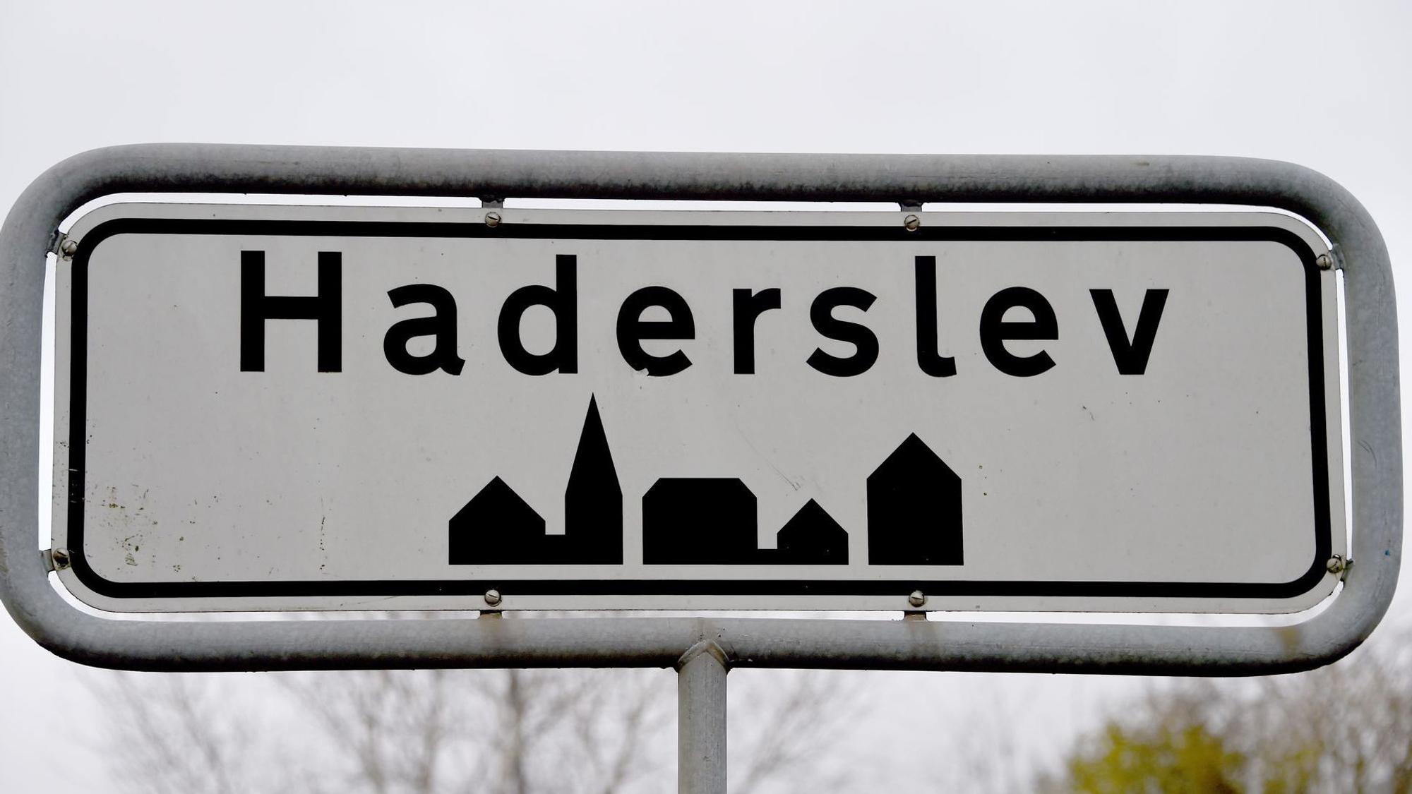 Dänemark - Ortsschild Haderslev