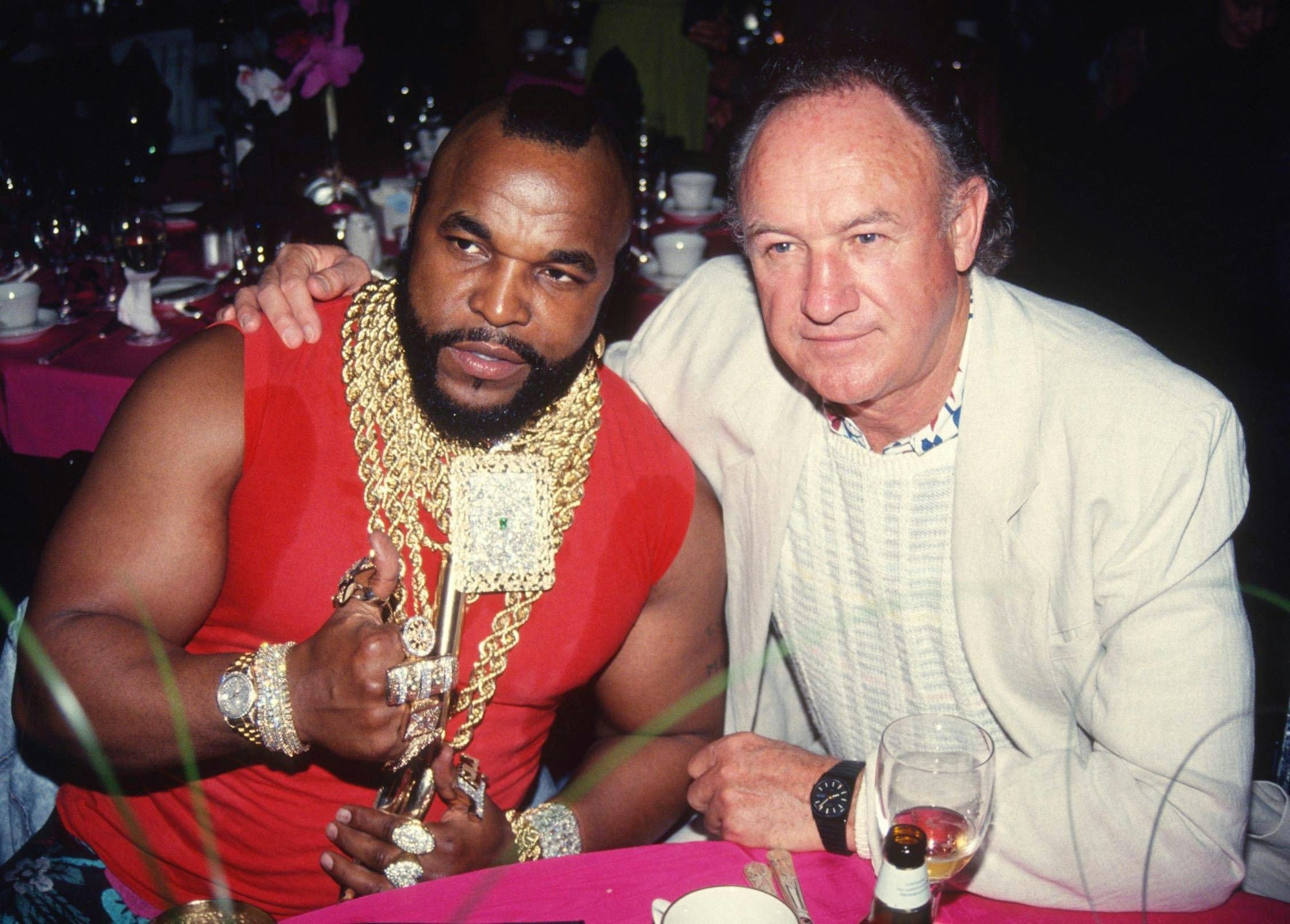 Mr T. neben Gene Hackman (1991).