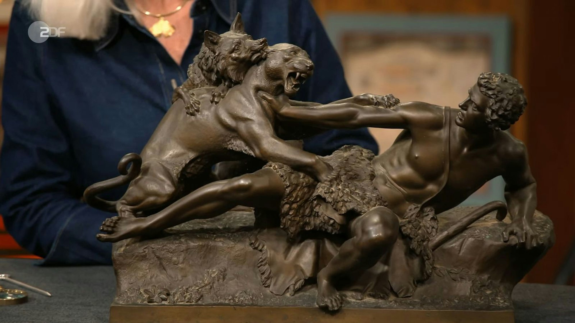 Dabei war das Motiv durchaus Geschmackssache. „Ich sag mal: Es ist nicht Friede, Freude, Eierkuchen ...“, beschrieb Horst Lichter die dargestellte Kampfszene. (Bild: ZDF)