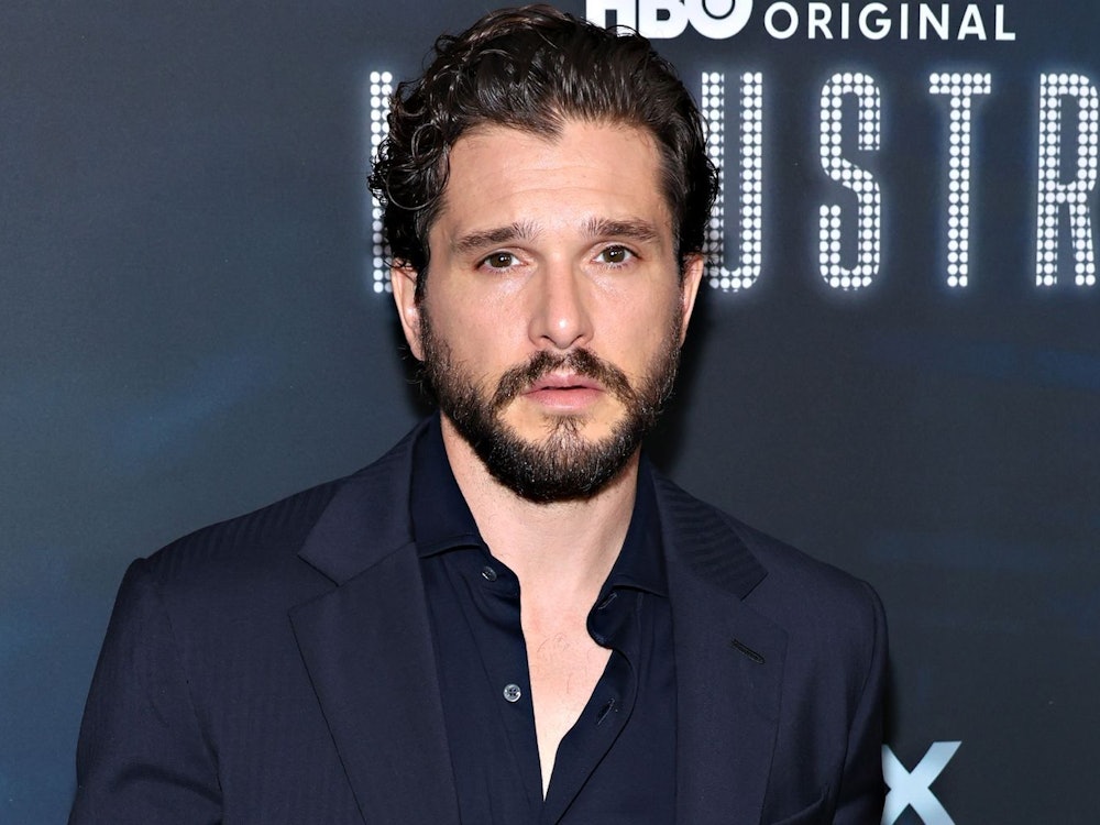 Kit Harington sprach in einer US-Talkshow über seine vielen Nacktszenen in der HBO-Serie „Industry“. (Bild: Cindy Ord/Getty Images)