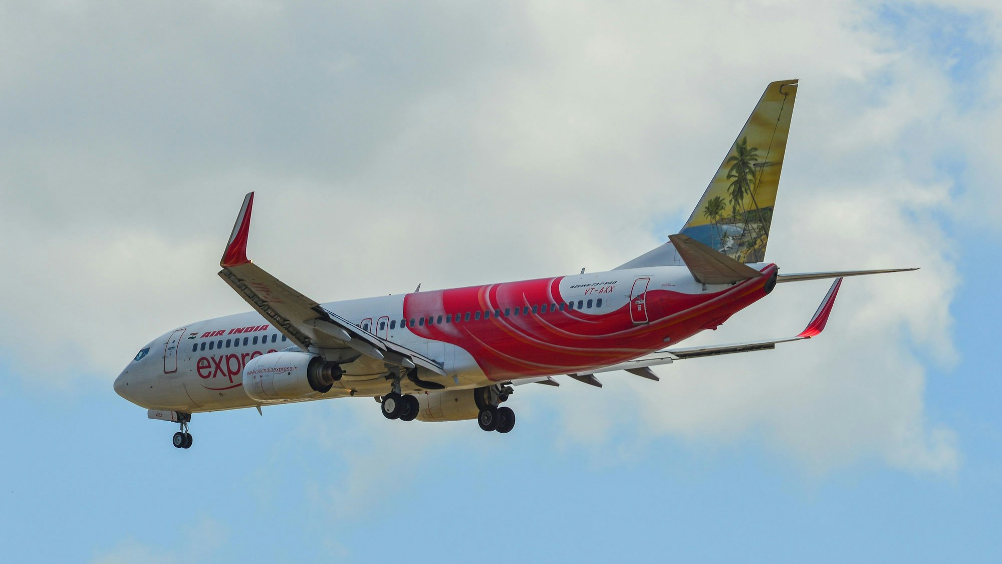 Eine Boeing 737 MAX von Air India verlor bei der Landung beide Vorderräder. (Symbolbild)