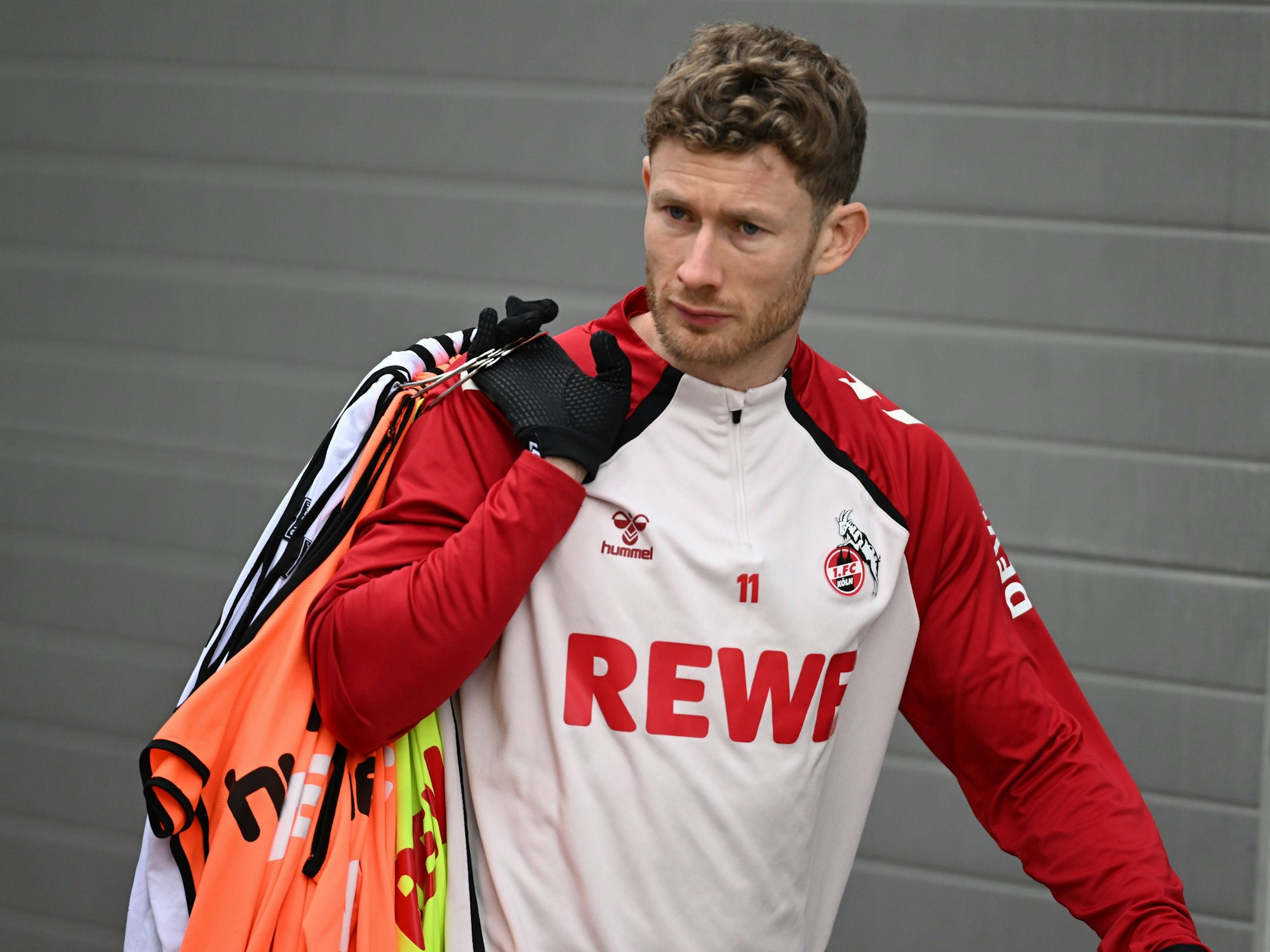 Florian Kainz schleppt beim FC die Leibchen.