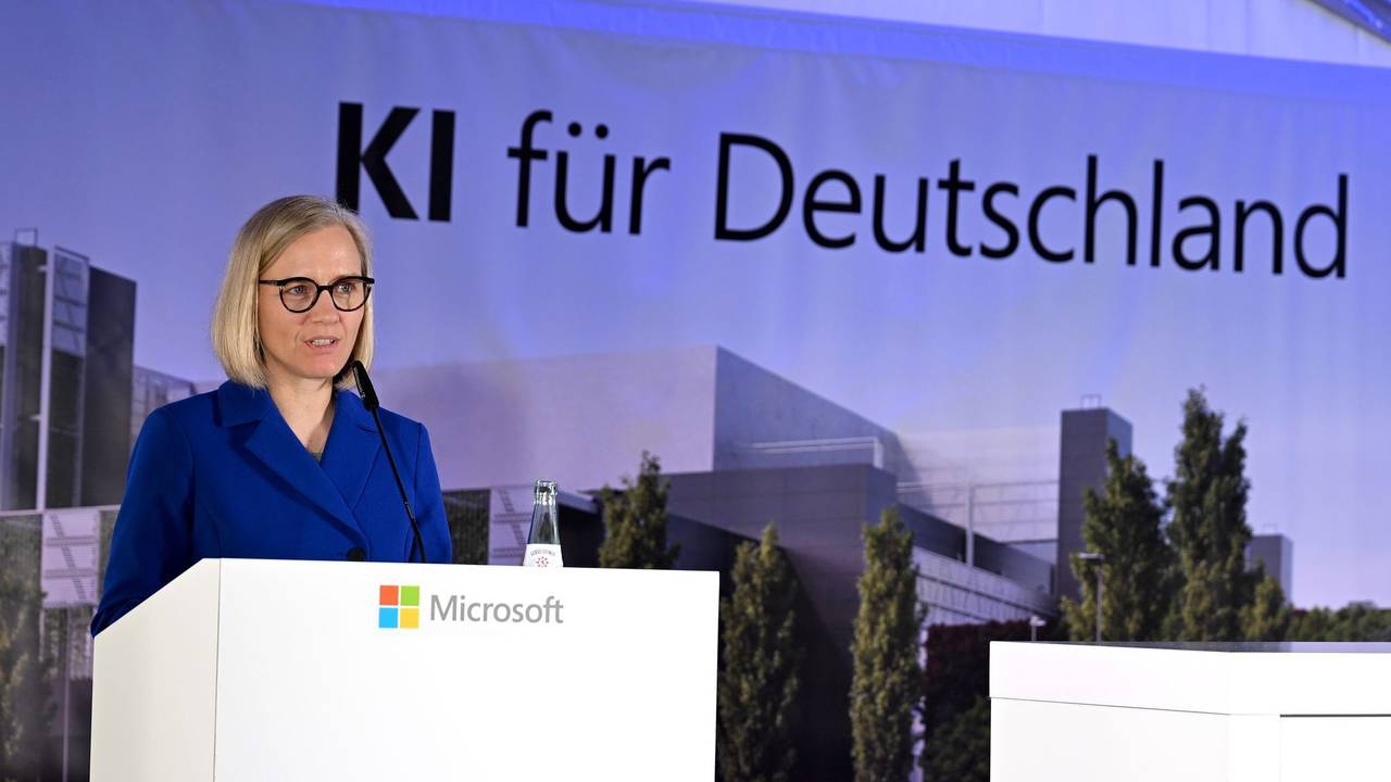 Microsoft baut Rechenzentrumsregion für KI-Anwendungen auf