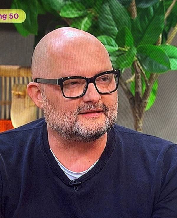 Der ehemalige Sportreporter Jo Failer spricht im Sat.1 Frühstücksfernsehen über seine frühe Alzheimer Demenzerkrankung