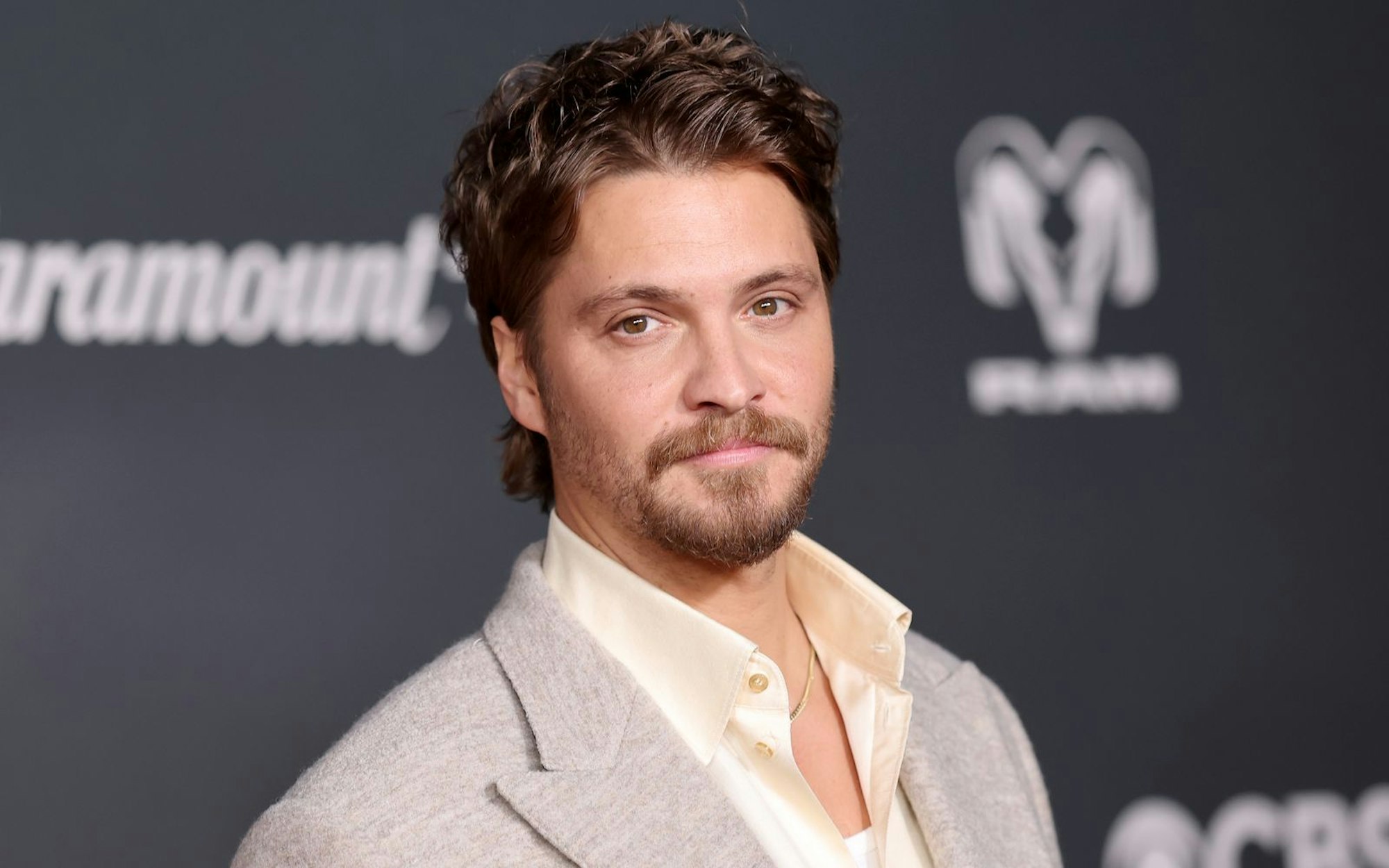 Der Schauspieler und Musiker Luke Grimes hat Hollywood privat den Rücken gekehrt. (Bild: 2026 Getty Images/Amy Sussman)