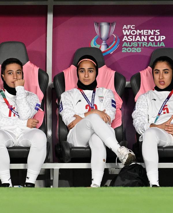 Iran-Krieg - Irans Fußballerinnen
