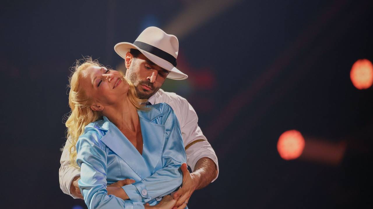 Schauspieler Jan Kittmann und Profitänzerin Kathrin Menzinger – sie bekamen die erste Zehn!