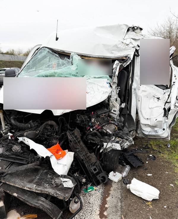 Schwerer Verkehrsunfall auf A2