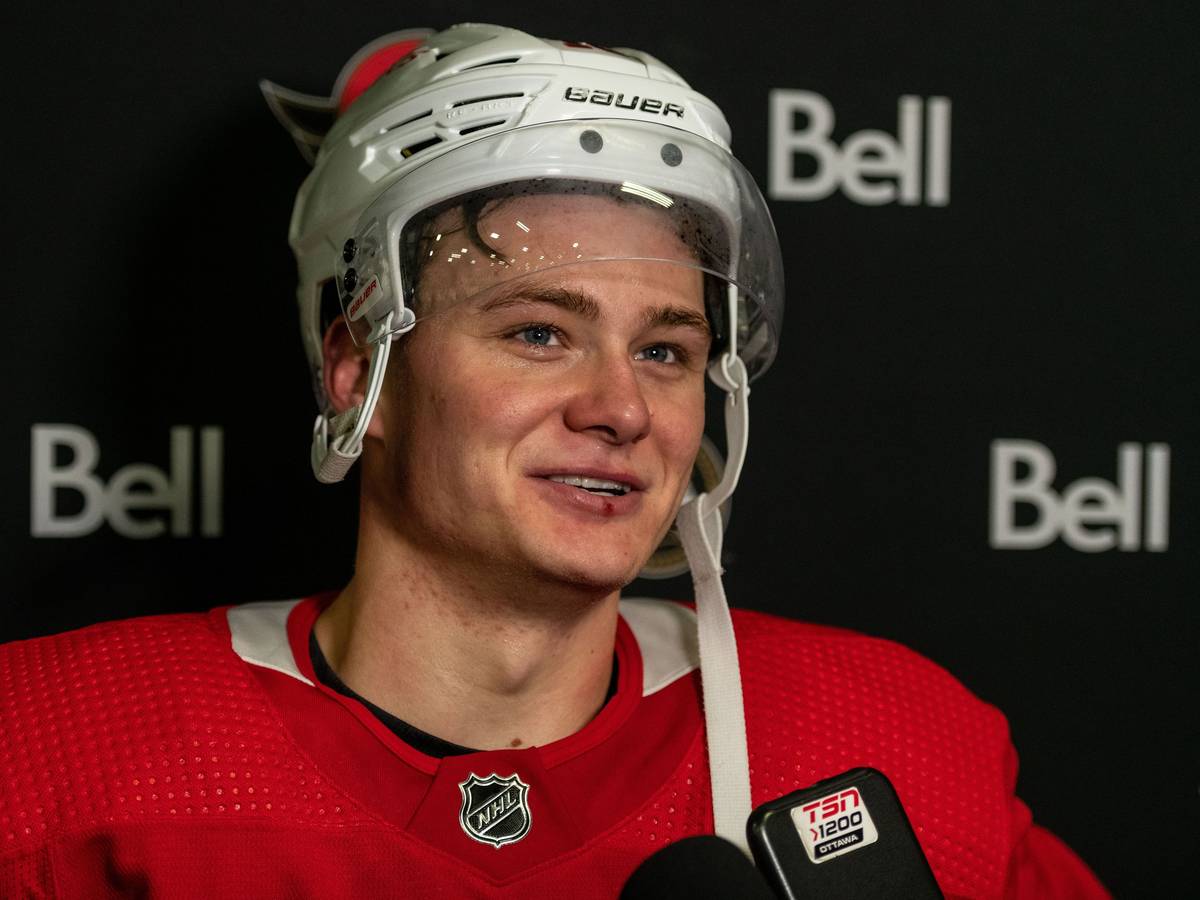Ottawa-Star Tim Stützle beim Interview