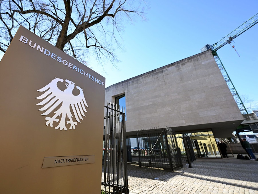 BGH prüft Streit um Familienarchiv verfolgter Zeugen Jehovas