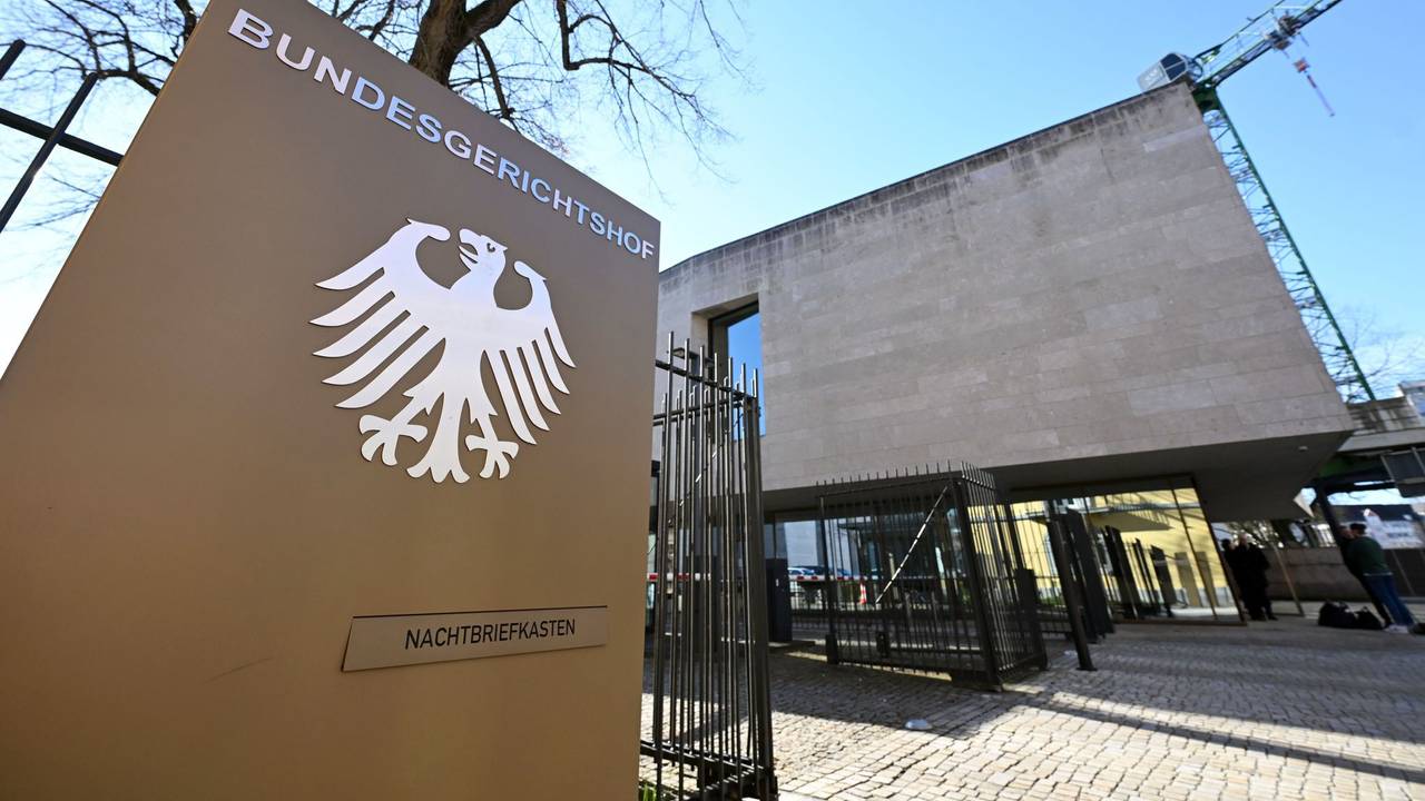 BGH prüft Streit um Familienarchiv verfolgter Zeugen Jehovas