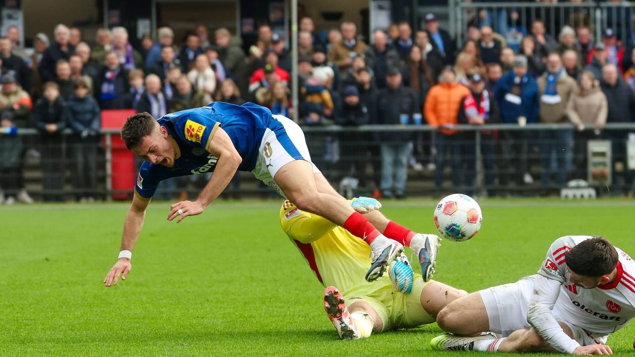 Holstein Kiel - 1. FC Nürnberg