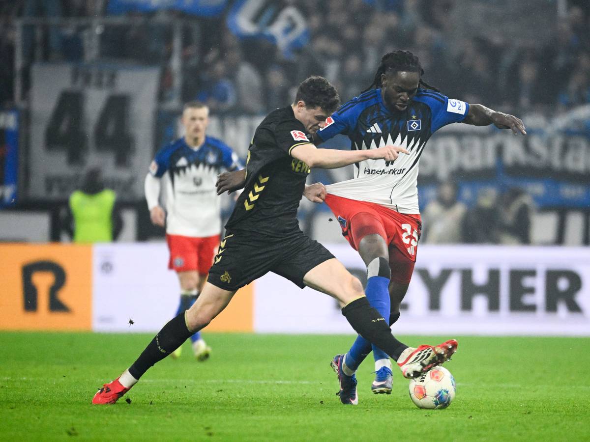 Eric Martel im Duell mit Jordan Torunarigha.