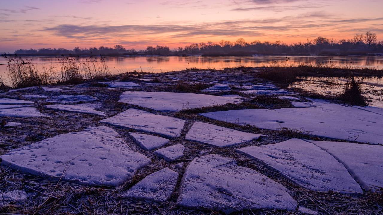 Auf einer Eisscholle in der Ostsee waren zwei Deutsche gefangen. Sie wurden gerettet. (Symbolfoto)