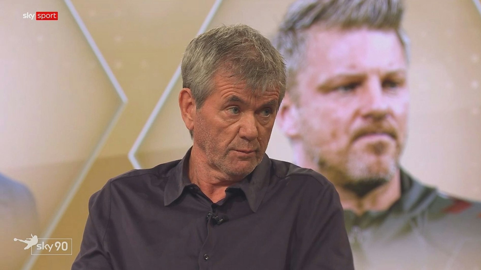 Friedhelm Funkel zu Gast bei Sky.