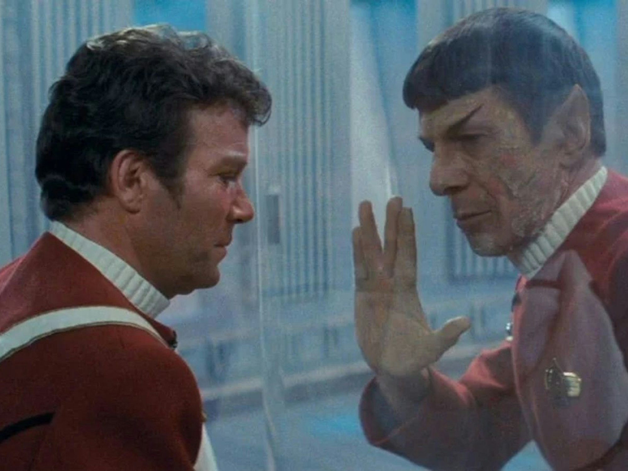 Die Nachricht von Spocks Tod in „Star Trek II - Der Zorn des Khan“ (1982) sickerte bereits während der Dreharbeiten durch und führte zu einem Aufschrei der Fans. (Bild: Paramount)