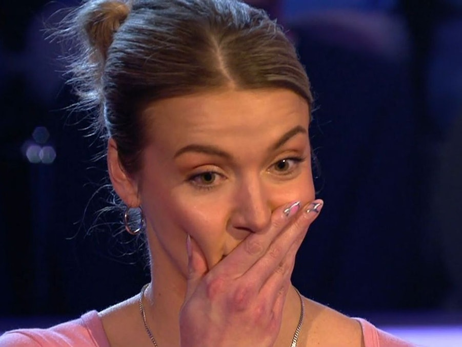 Lehrerin Johanna Waskewitz stolperte bei „Wer wird Millionär?“ ausgerechnet über ein Schiller-Gedicht. (Bild: RTL)