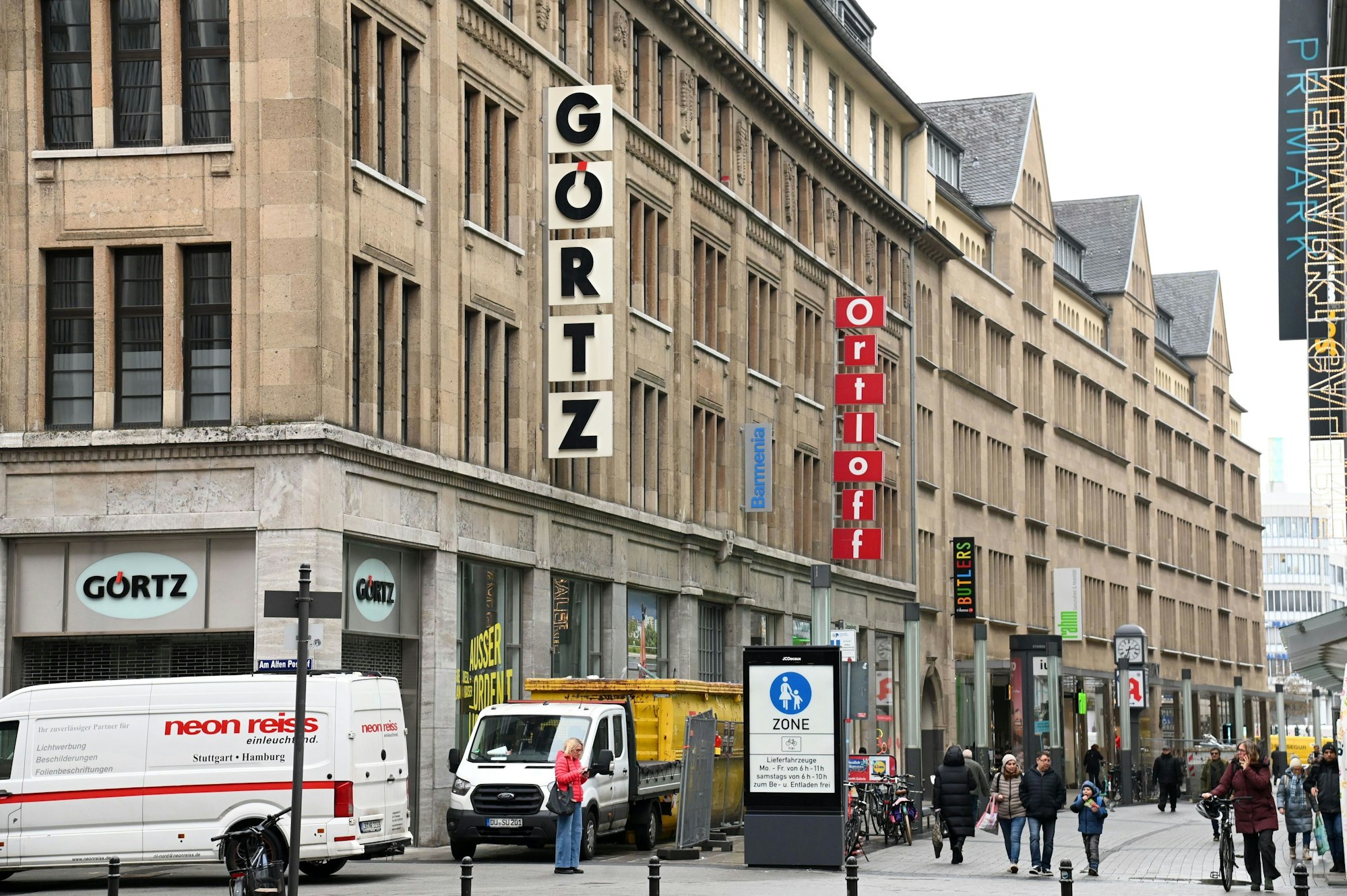 In die ehemaligen Räume des Schuhhauses Görtz zieht im Sommer das schwedische Modeunternehmen Lager 157 ein.