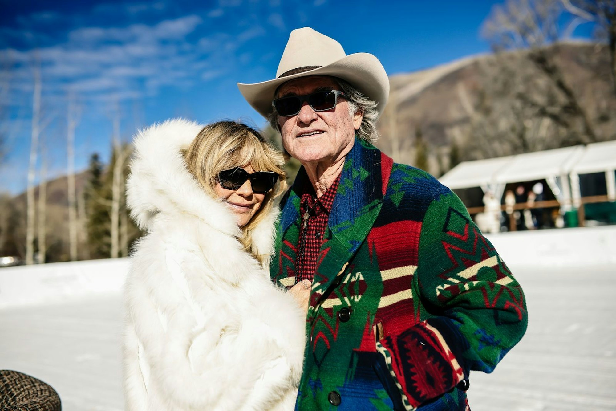 Kurt Russell und Goldie Hawn haben einen Wohnsitz in
Los Angeles. Aufgrund ihrer Liebe zum Land verbringen sie aber auch viel Zeit auf ihrer Ranch in Aspen, Colorado. (Bild: 2025 Getty Images/Greg Doherty)