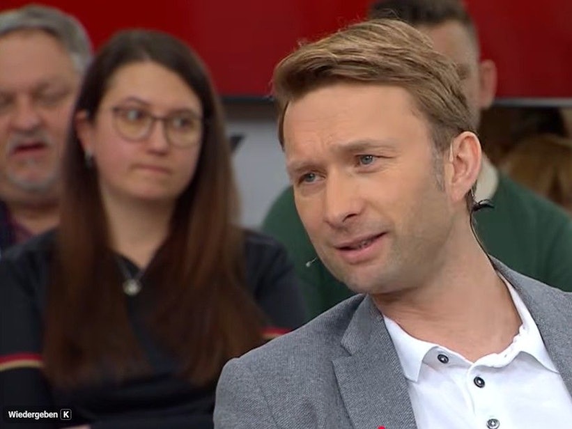 Simon Rolfes spricht im „Doppelpass“ auf Sport1.