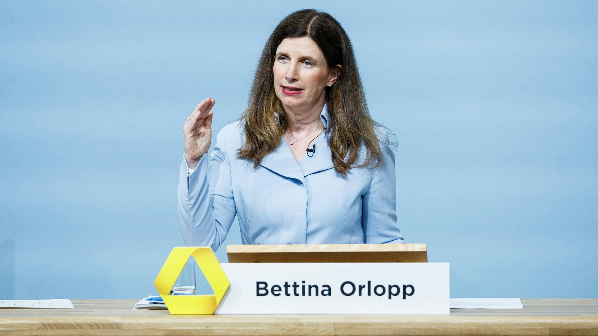 Commerzbank-Chef Bettina Orlopp