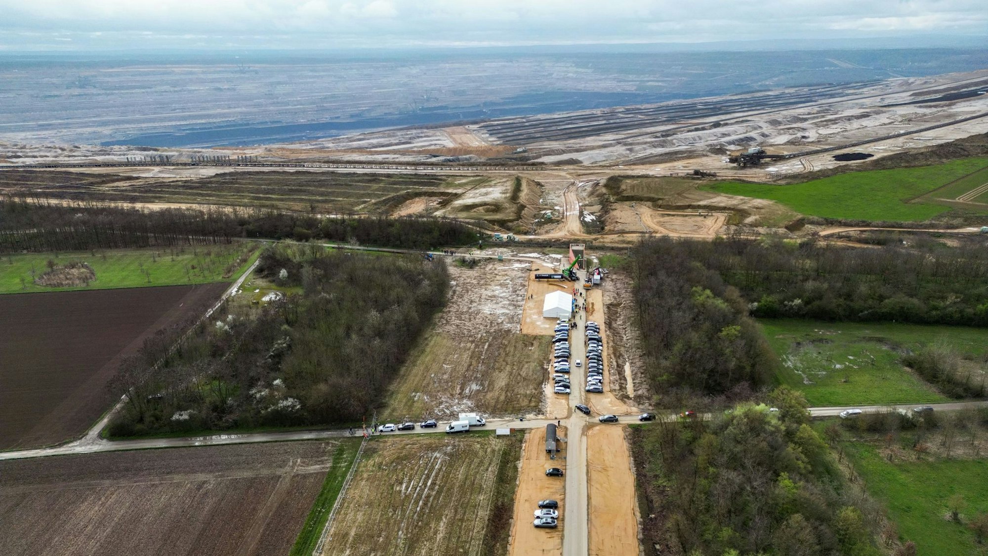 Spatenstich für den Bau der Rheinwassertransportleitung