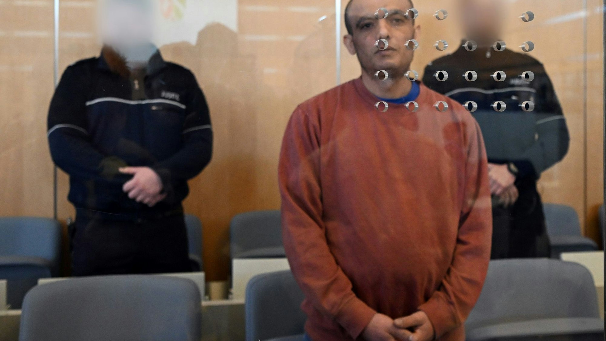 Prozess um Terrorangriff auf Fußballfans in Düsseldorf