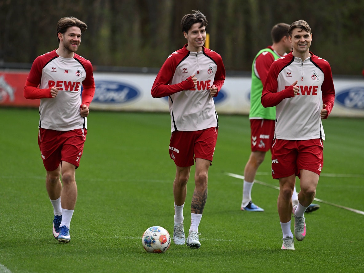 Jan Thielmann, Denis Huseinbasic und Joel Schmied im FC-Training.