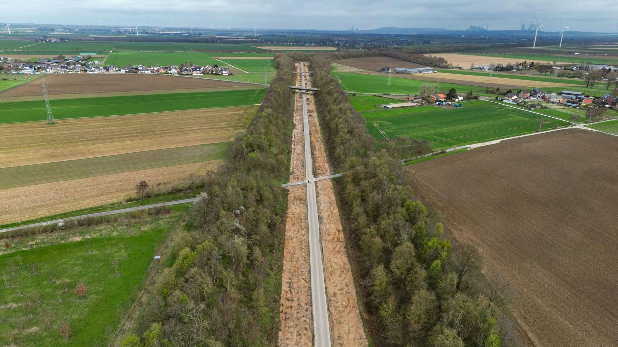 Spatenstich für den Bau der Rheinwassertransportleitung