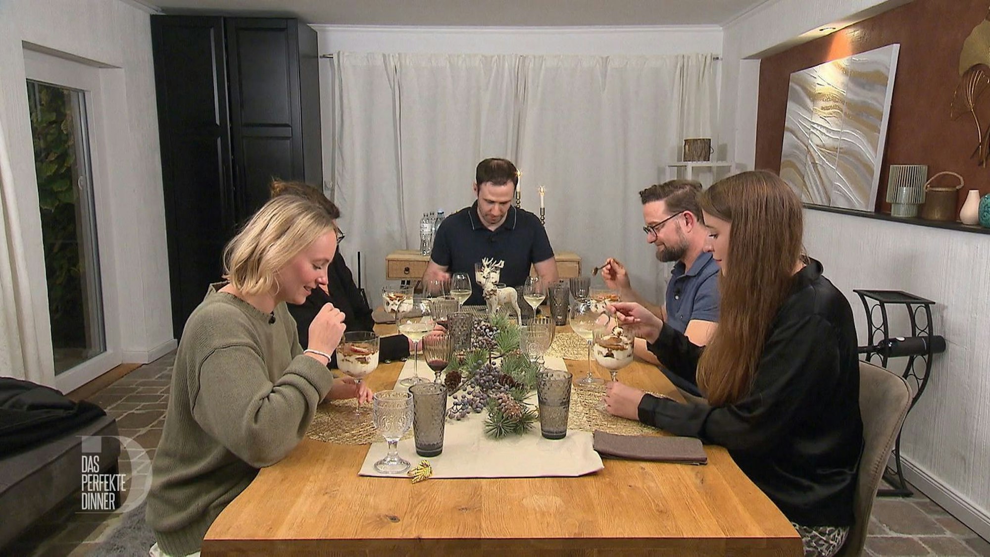 Auch der Nachtisch hinterlässt Eindruck, kann die Erwartungen aber nicht erfüllen.
(Bild: RTL)