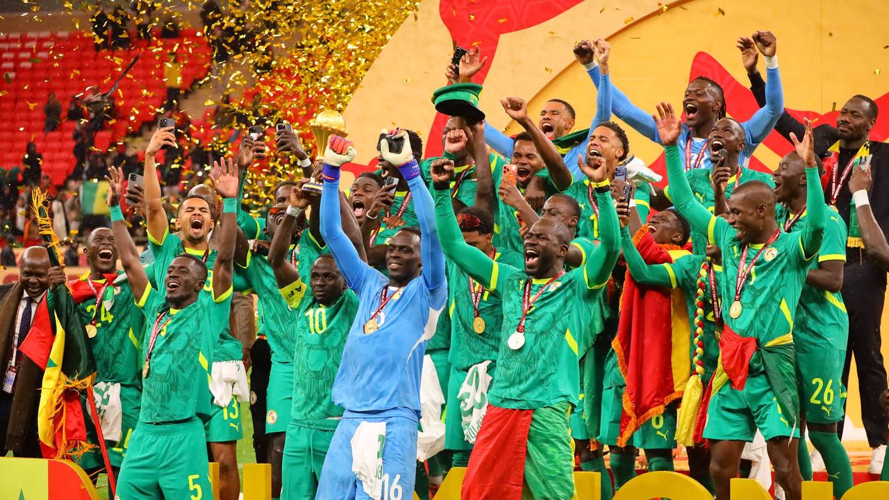 Die senegalesische Nationalmannschaft feierte den Gewinn des Afrika Cups.