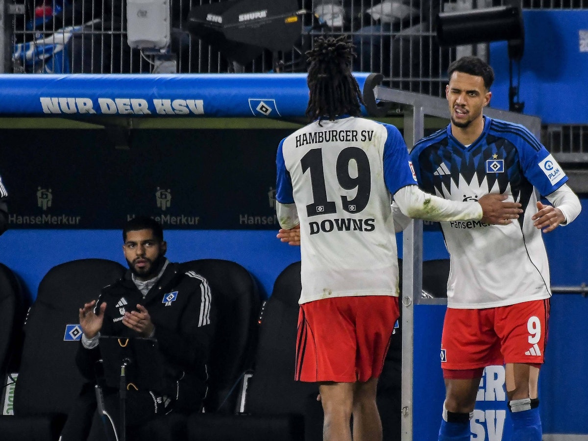 Robert Glatzel kommt für Damion Downs in die Partie.