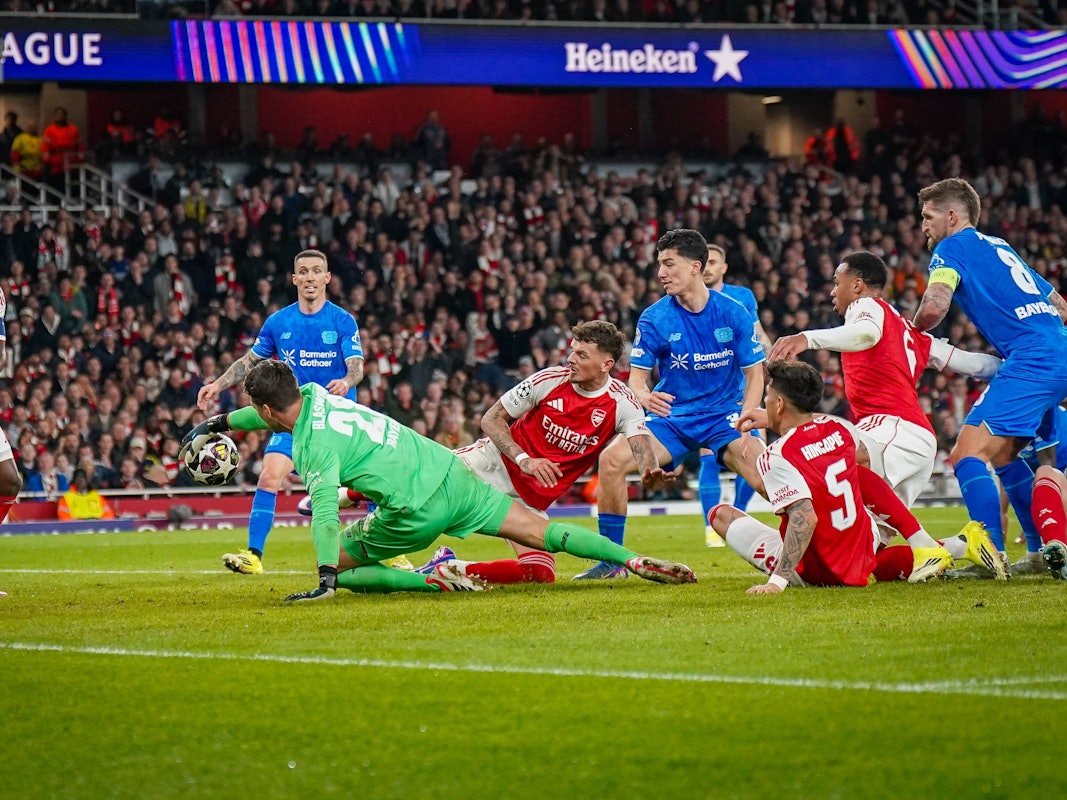 Parade von Janis Blaswich in der Champions League.