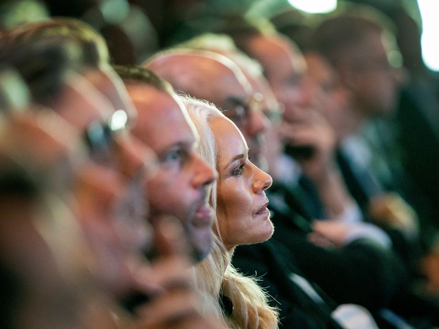 Celina Midelfart und andere Personen