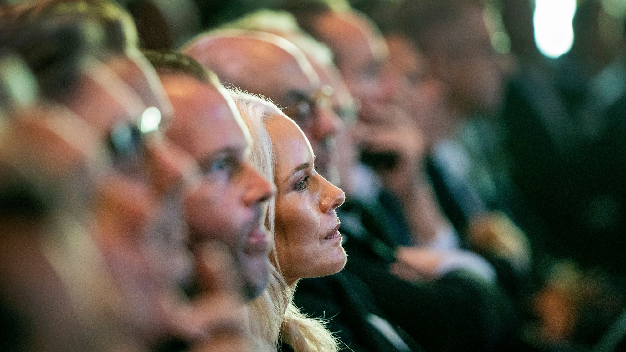 Celina Midelfart und andere Personen