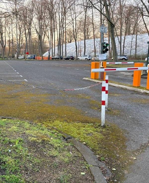 Der Parkplatz vom neuen Maide im Stadtwald – die Tagesgebühr beträgt 45 Euro.