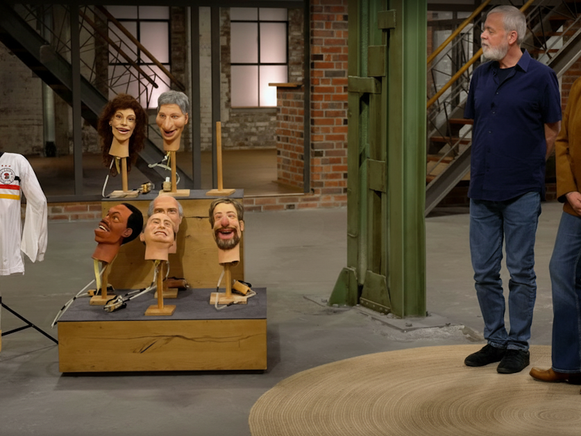 Diese Gummipuppen sorgen bei „Bares für Rares“ für Staunen.