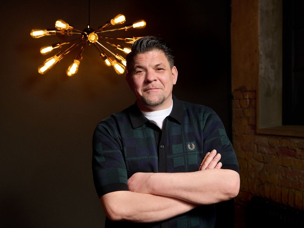 Tim Mälzer (Bild) ist in der elften Staffel „Kitchen Impossible“ nicht der einzige Gastgeber, auch Roland Trettl ist ab 12. April als Host der VOX-Kochshow zu sehen. (Bild: RTL / Henning Kretschmer)