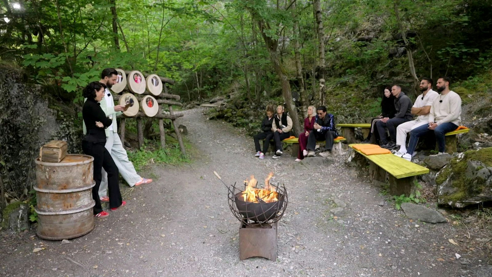 Bei der letzten Nominierung werden die Karten neu gemischt. (Bild: RTLZWEI)