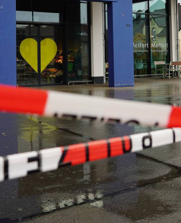 Jugendlicher bei Streit in Supermarkt tödlich verletzt