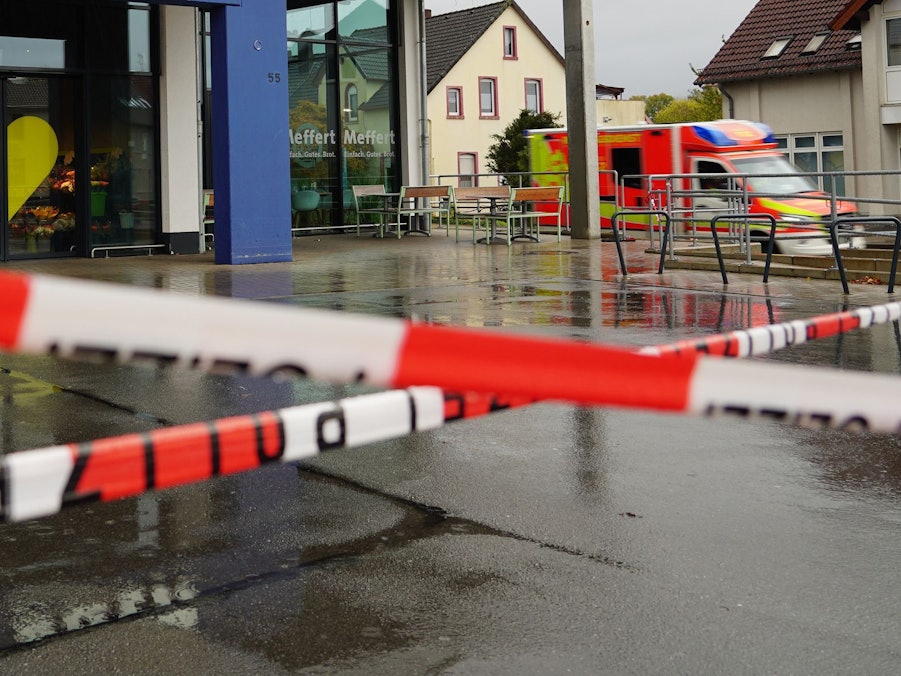 Jugendlicher bei Streit in Supermarkt tödlich verletzt