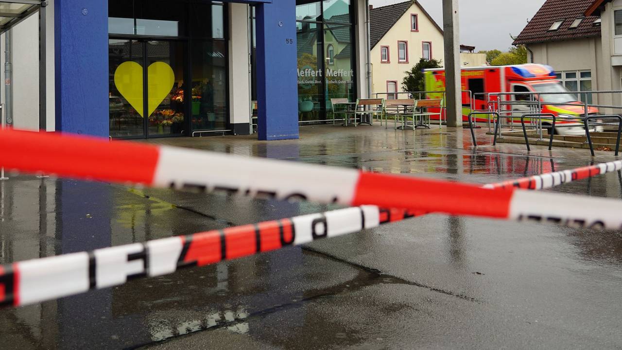 Jugendlicher bei Streit in Supermarkt tödlich verletzt