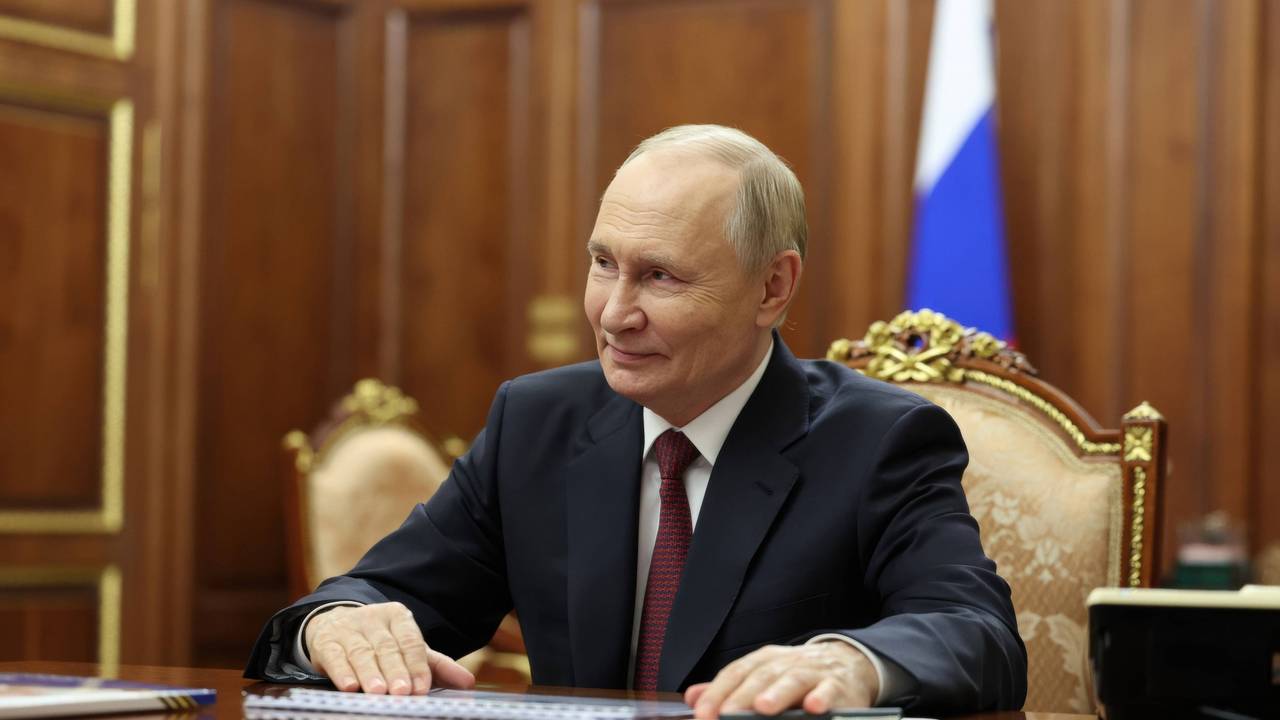 Russlands Präsident Wladimir Putin ist nach Ansicht vieler Experten ein Profiteur des Kriegs im Iran (Archivbild).