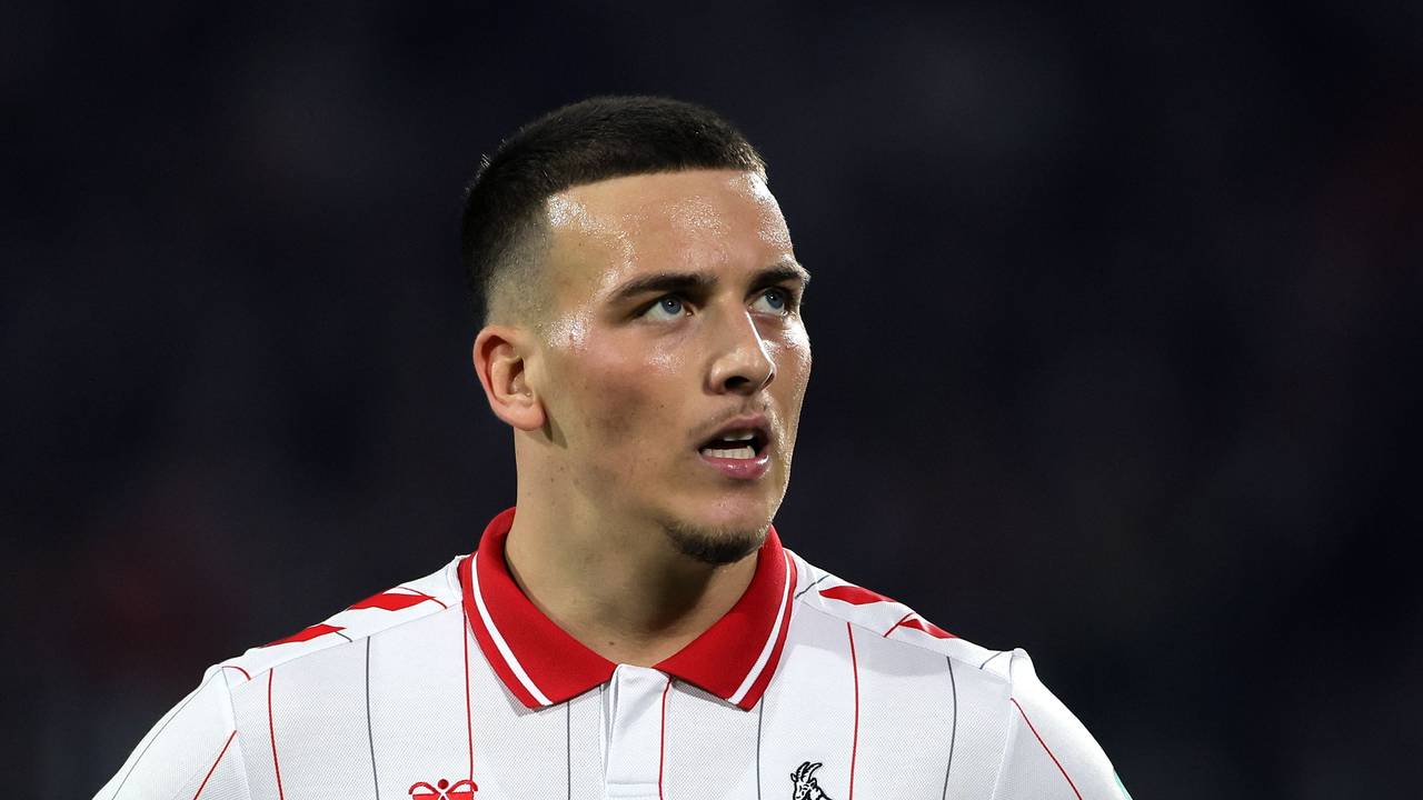 Said El Mala im Trikot des 1. FC Köln während des Spieles gegen Borussia Dormtund.