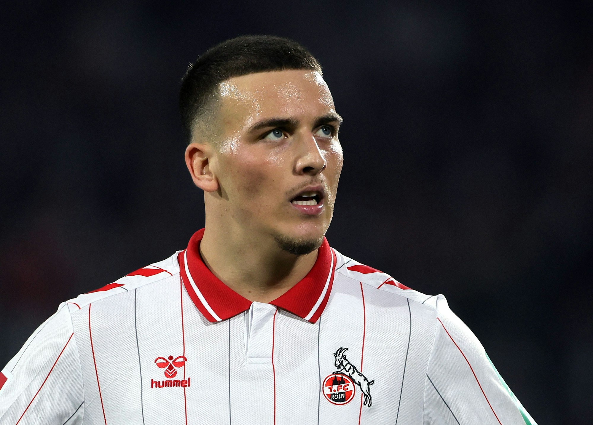 Said El Mala im Trikot des 1. FC Köln während des Spieles gegen Borussia Dormtund.