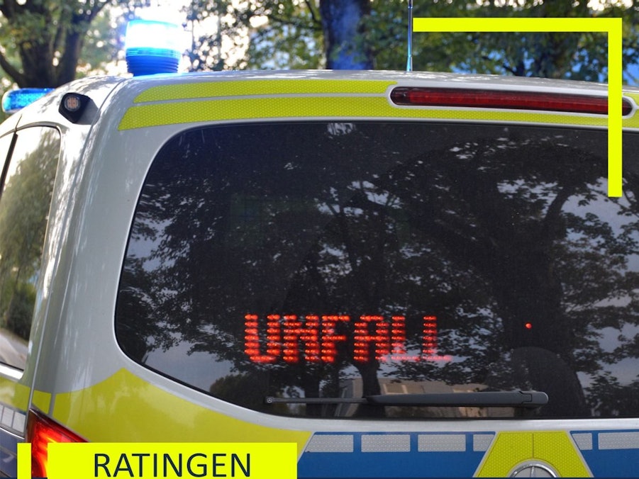 Ein Polizeiwagen bei einem Einsatz.