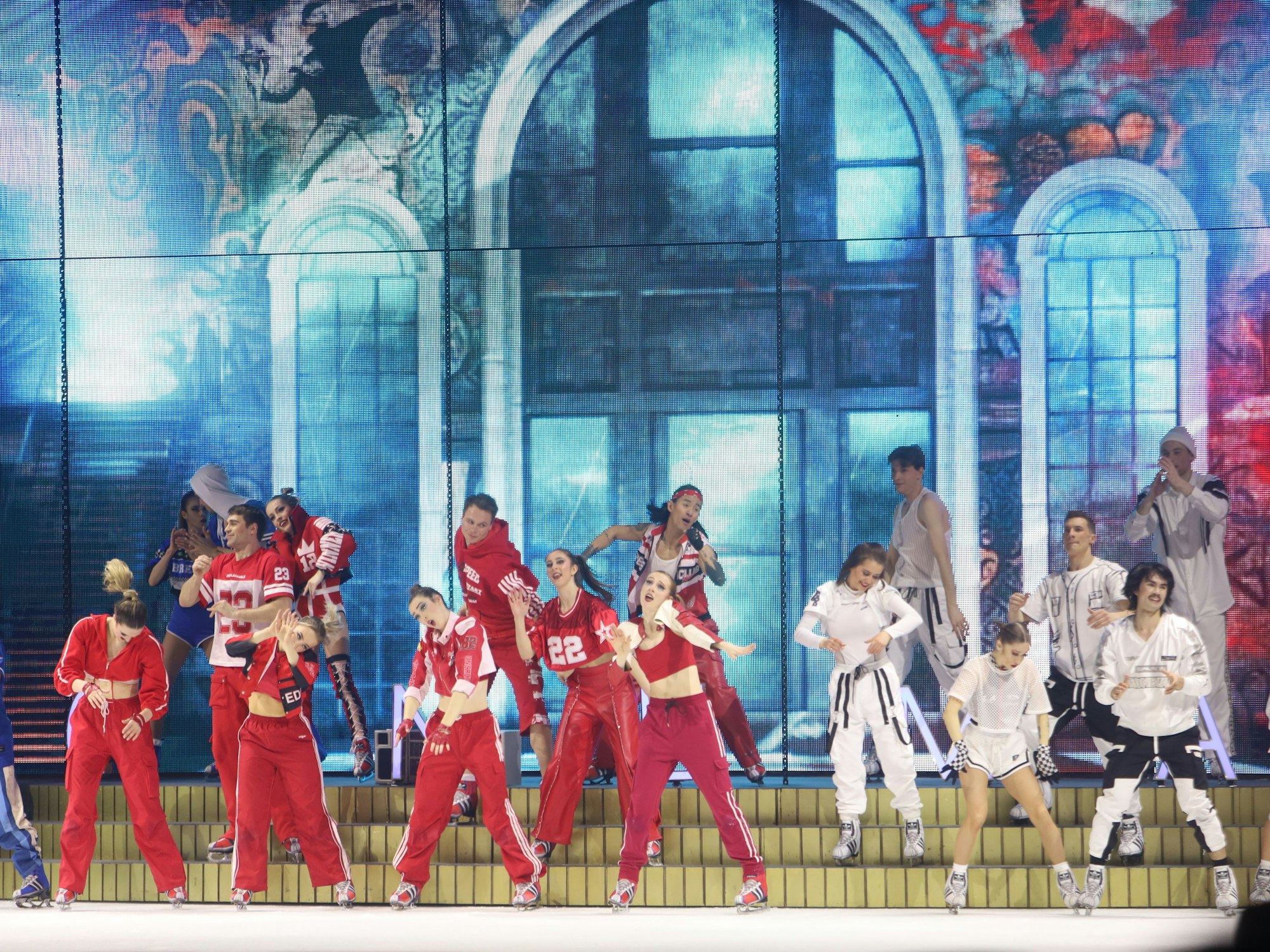 Erste Show von Holiday on Ice in der Lanxess Arena.