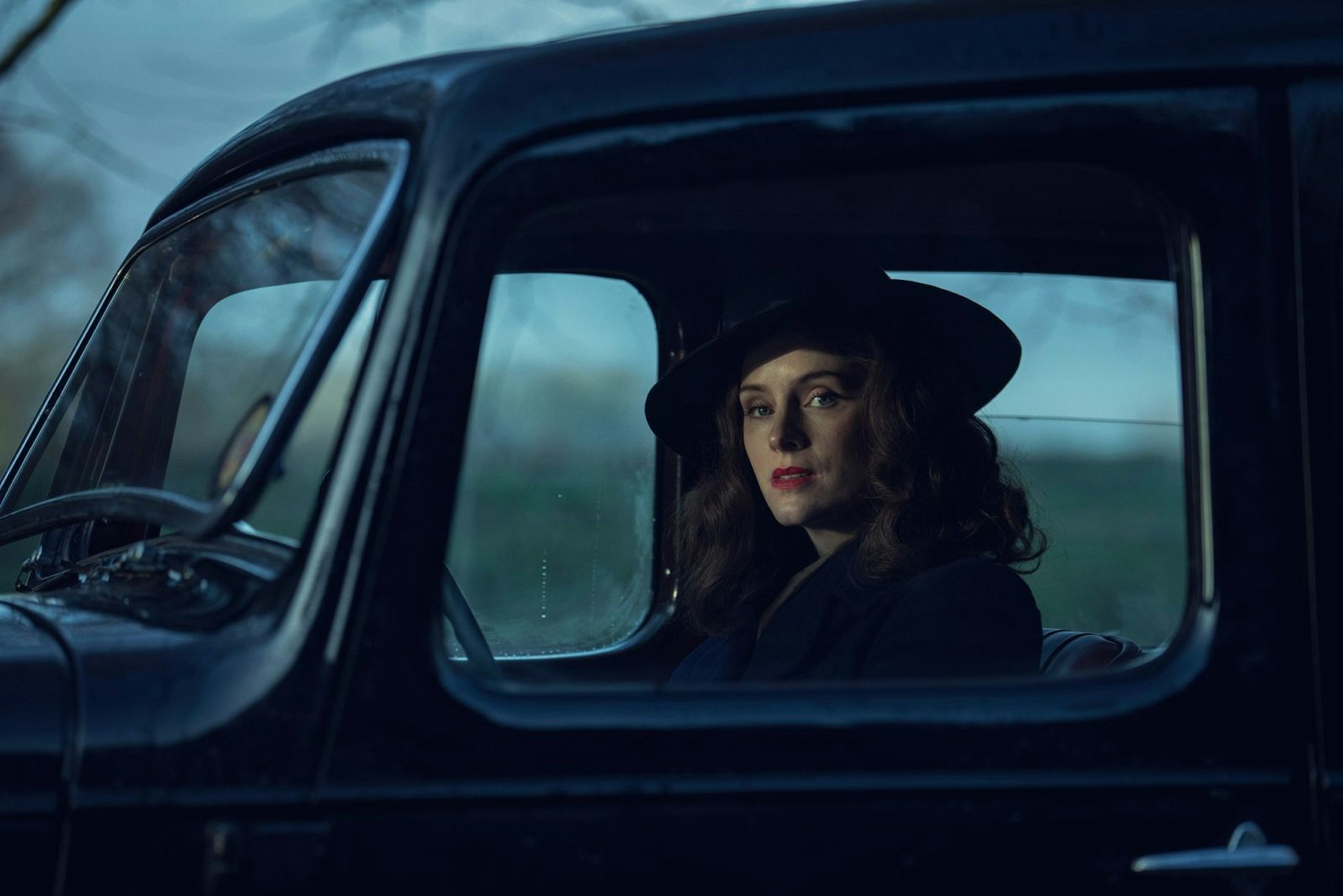 Sophie Rundle kehrt als Tommys Schwester Ada Thorne zurück. (Bild: Robert Viglasky/Netflix)